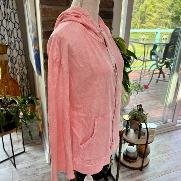 LAST CHANCE!  FIRM.  Silverwear Peach Jogger Jacket & Pants - Picture 5 of 11